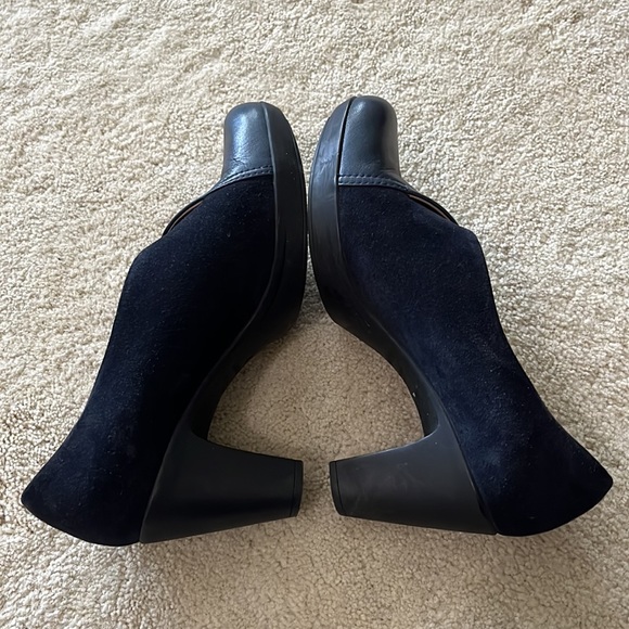 Wonders Leather Suede Mixed Material Heels | Made in Spain - Picture 3 of 16